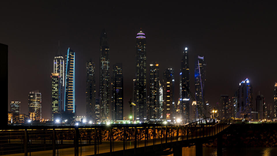     Fars: целью ракетного удара Ирана по Дубаю была штаб-квартира ЦРУ www.globallookpress.com/Jürgen Schwenkenbecher/picture alliance