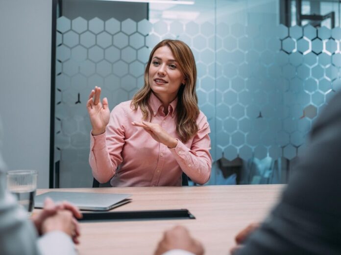    Улыбнитесь, вы в долгах: Как биометрия изменила рынок микрозаймов к 2028 году и почему ваше лицо теперь дороже паспорта.