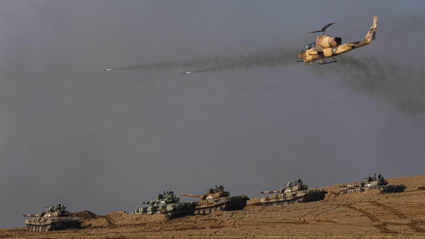    Фото: www.globallookpress.com/Iranian Army Office