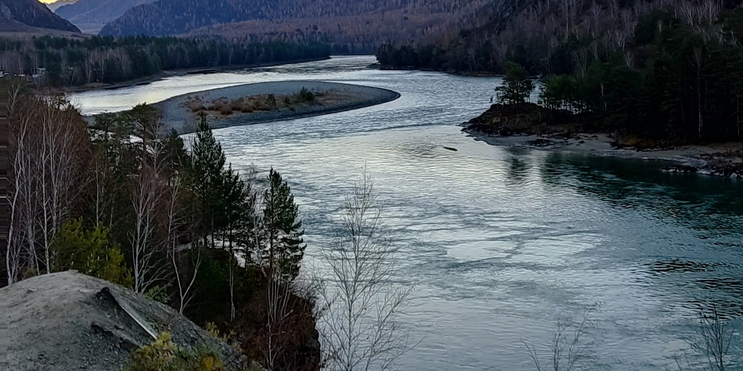 Оказывается, я видела бирюзовую Катунь, почти три года понадобилось для осознания этого