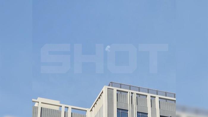 Следы работы ПВО в Дубае. Фото © Telegram / SHOT