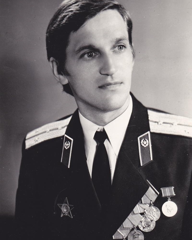 Александр тихонов. 1970 год.