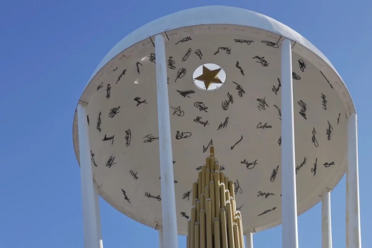    В России отмечают День памяти воинов-десантников псковской 6-й роты