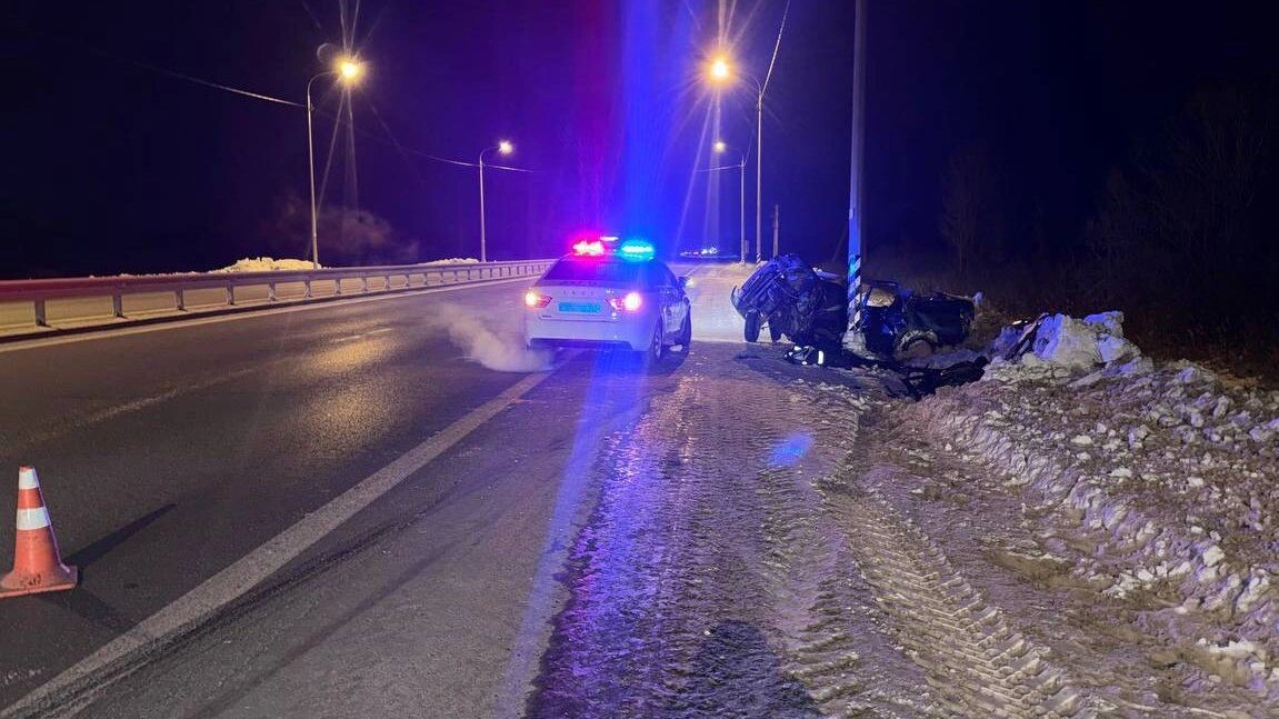    Место ДТП, где 28 февраля погиб 46-летний водитель. Фото: пресс-служба Госавтоинспекции Тюменской области