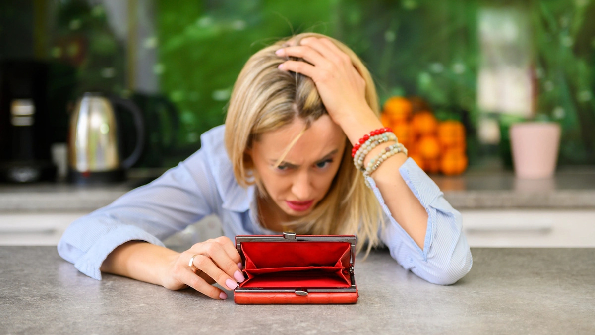 Стало известно, что средняя зарплата россиянина 98 тыс. руб.