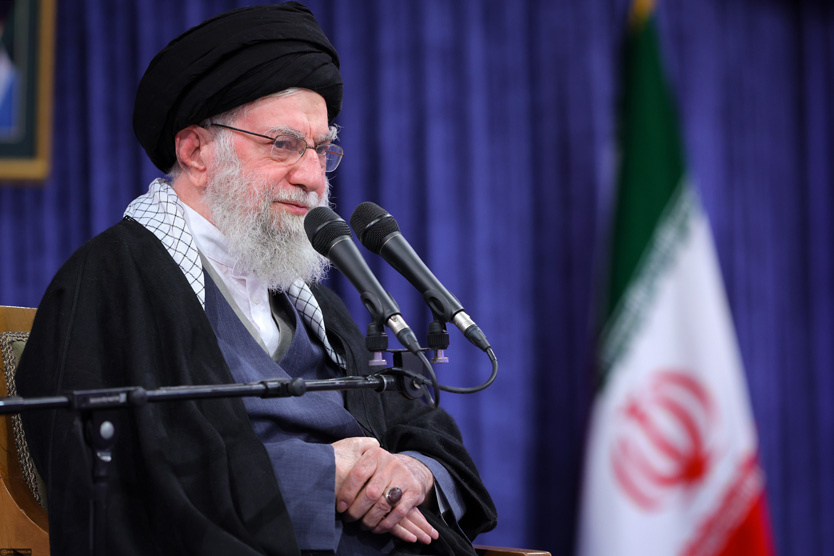     Верховный лидер Ирана аятолла Али Хаменеи    
Фото: Zuma / TASS