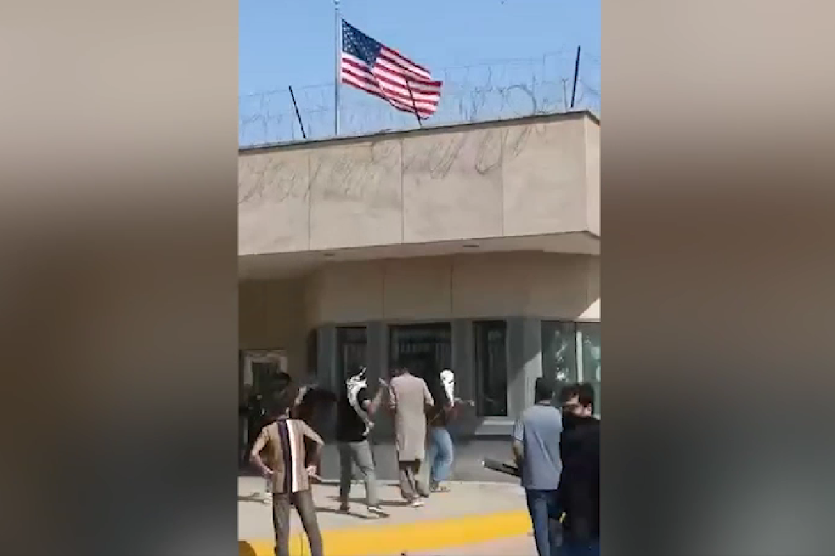     / Источник: Кадр из видео