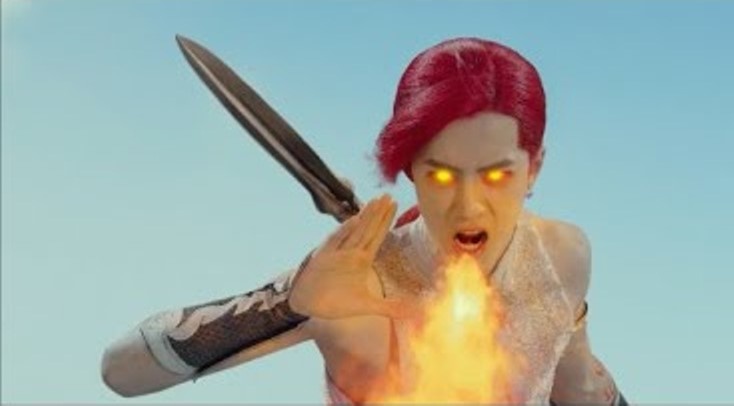 В роли "Рыжего Мальчика - Ван Ибо