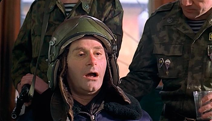 Кадр из х/ф "Особенности национальной охоты в зимний период", реж. Александр Рогожкин, г.2000. Фото в свободном доступе из интернета. 