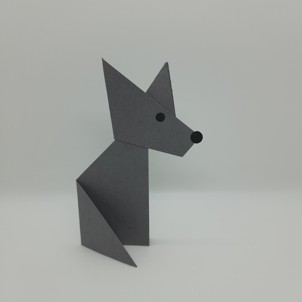 Оригами‑волк: сделай сам