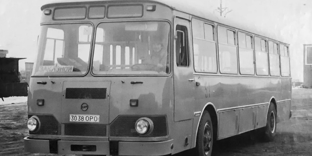 ЛиАЗ-677: легендарный автобус советского времени