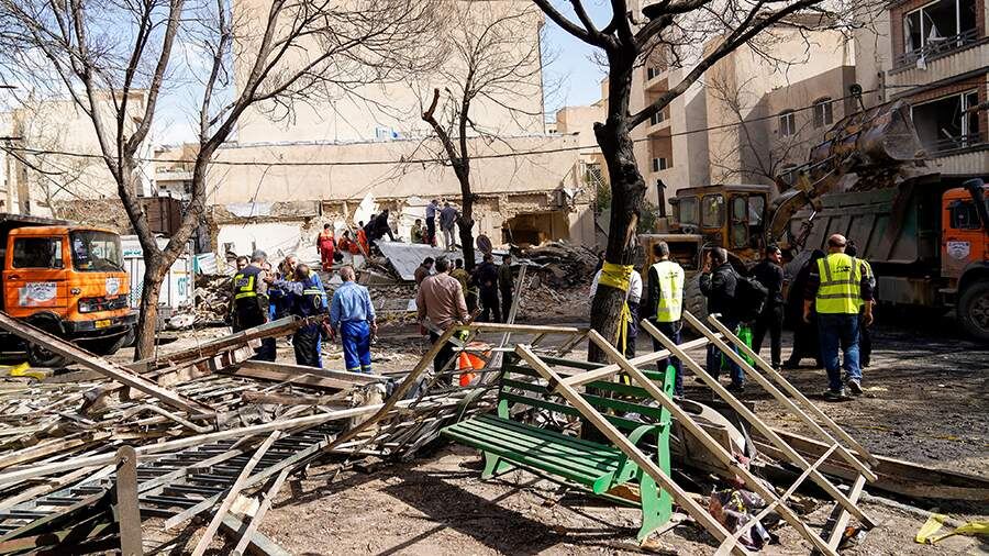    Фото: REUTERS/Amir Kholousi/ISNA/WANA