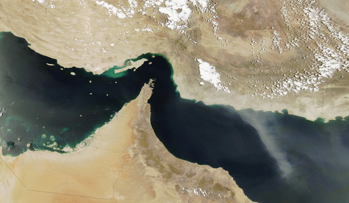     Ормузский пролив. Источник: rbc.ru Автор фото: NASA