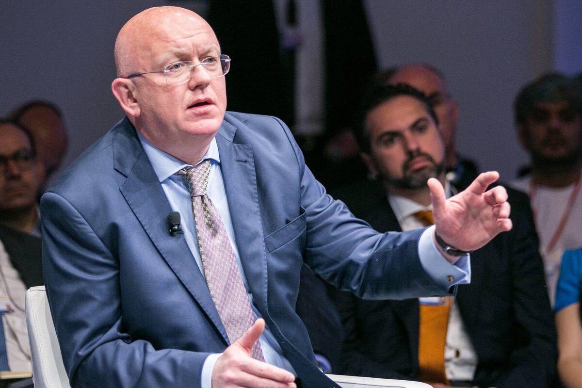     Выступление постпреда РФ при ООН Василия Небензи   
(cc) World Economic Forum