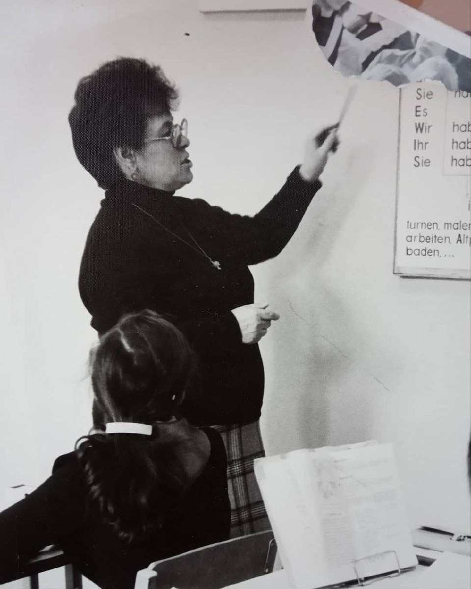 Моя мама. Тоже учительница. 