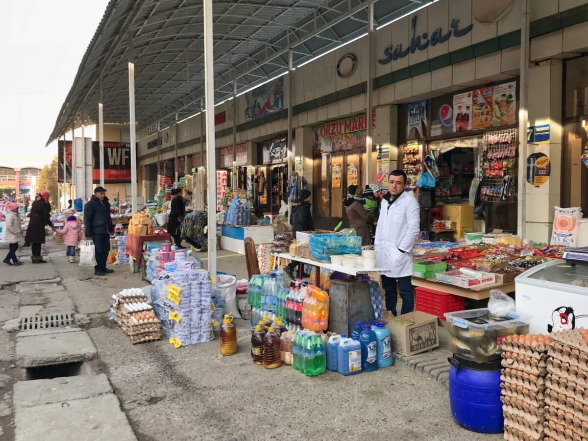 Примерно так выглядели торговые ряды на "Крытом рынке" в Бухаре