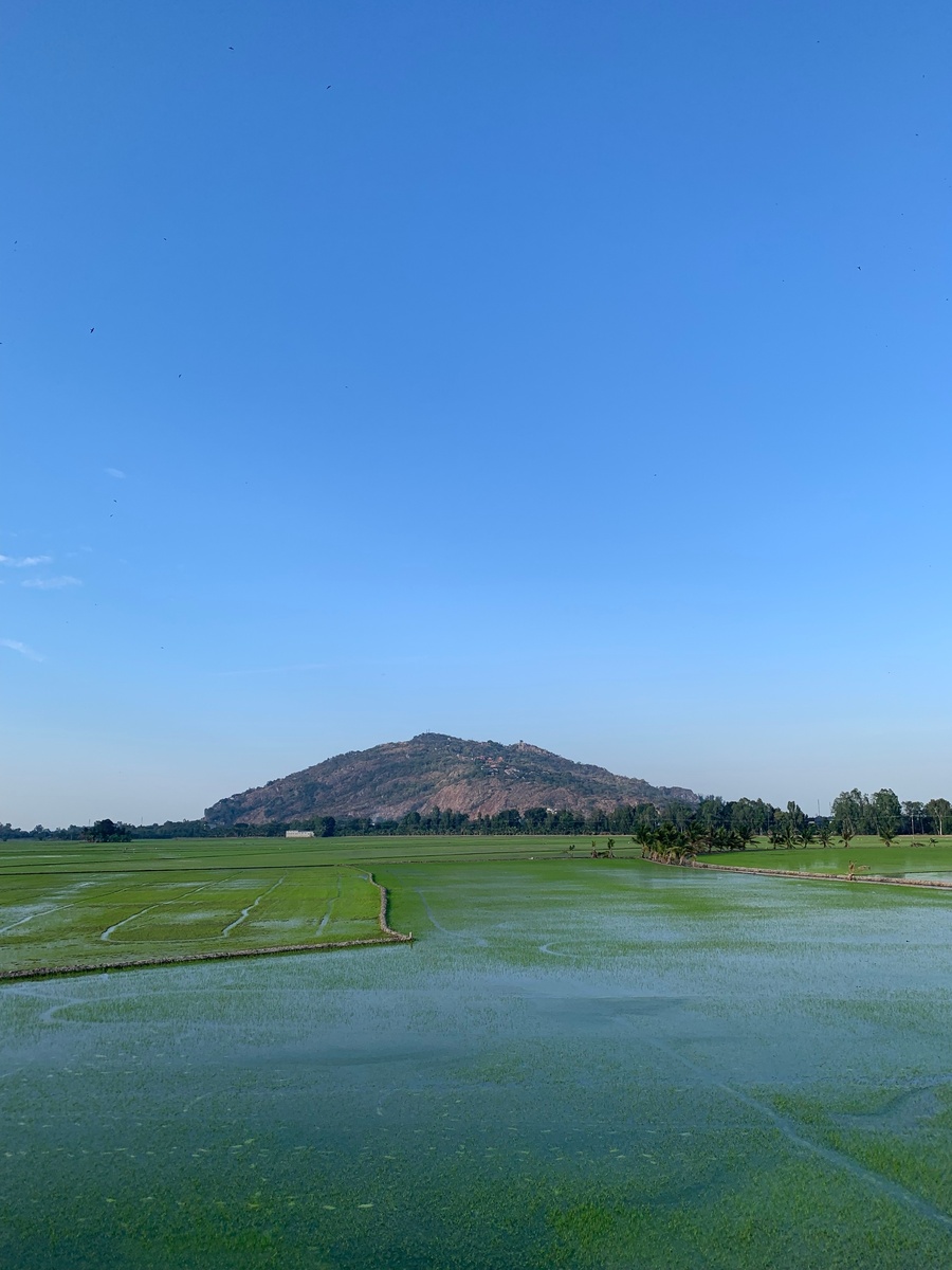 Гора Черной Девы