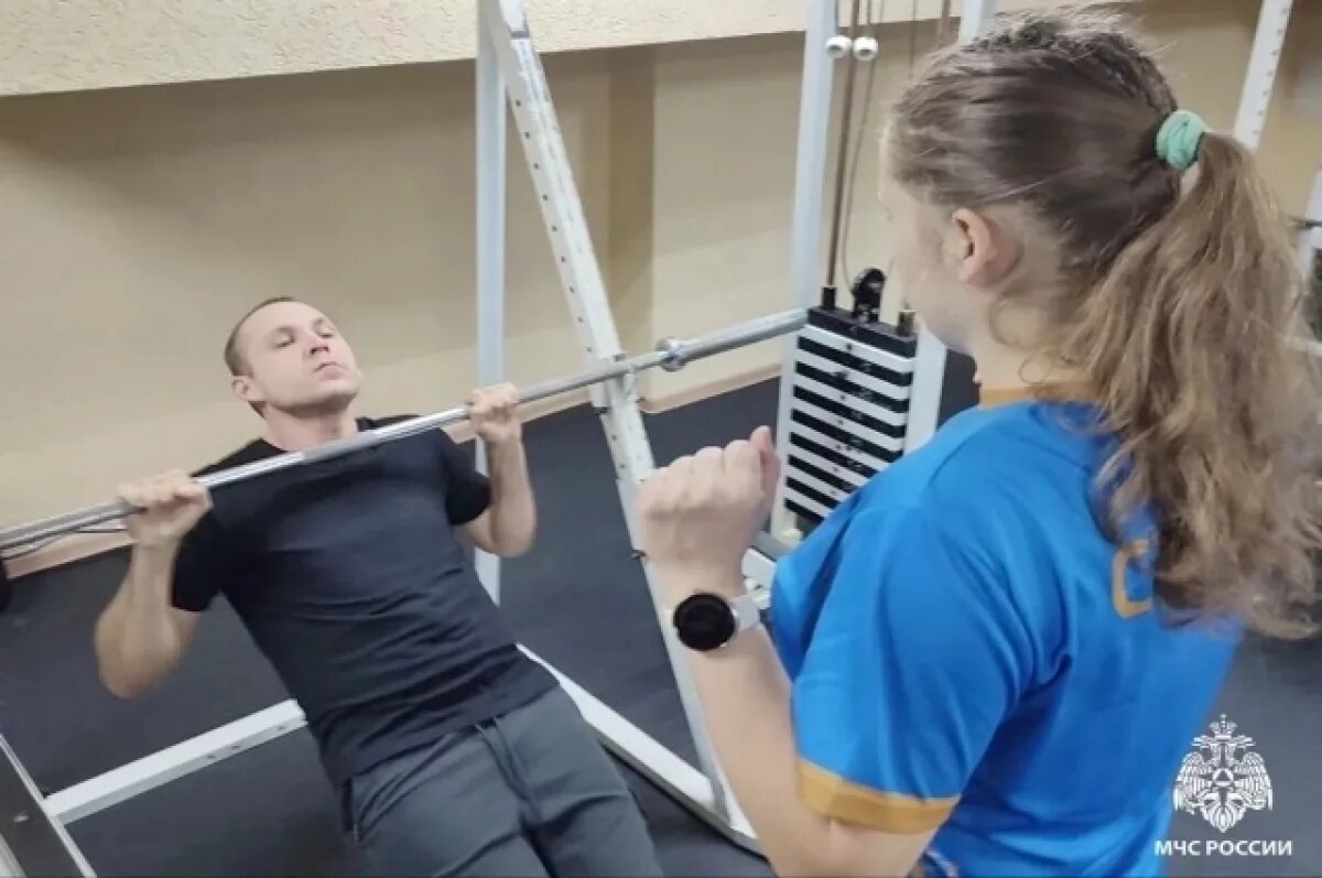    Томские спасатели сдали нормативы ГТО и подтвердили форму