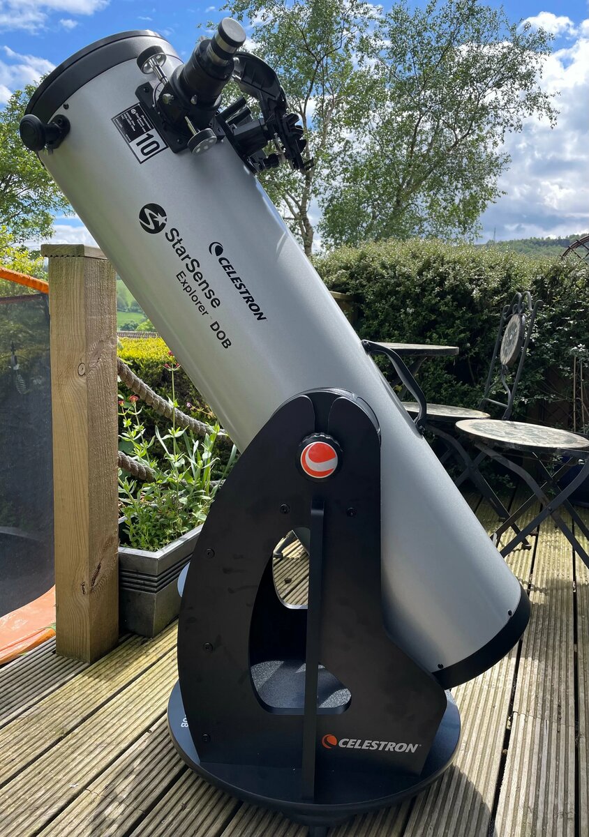 Celestron StarSense Explorer 10" Dob.