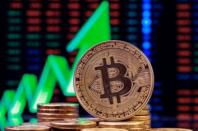 Несмотря на текущее падение курса биткойна, потенциал его роста в долгосрочной перспективе остается колоссальным