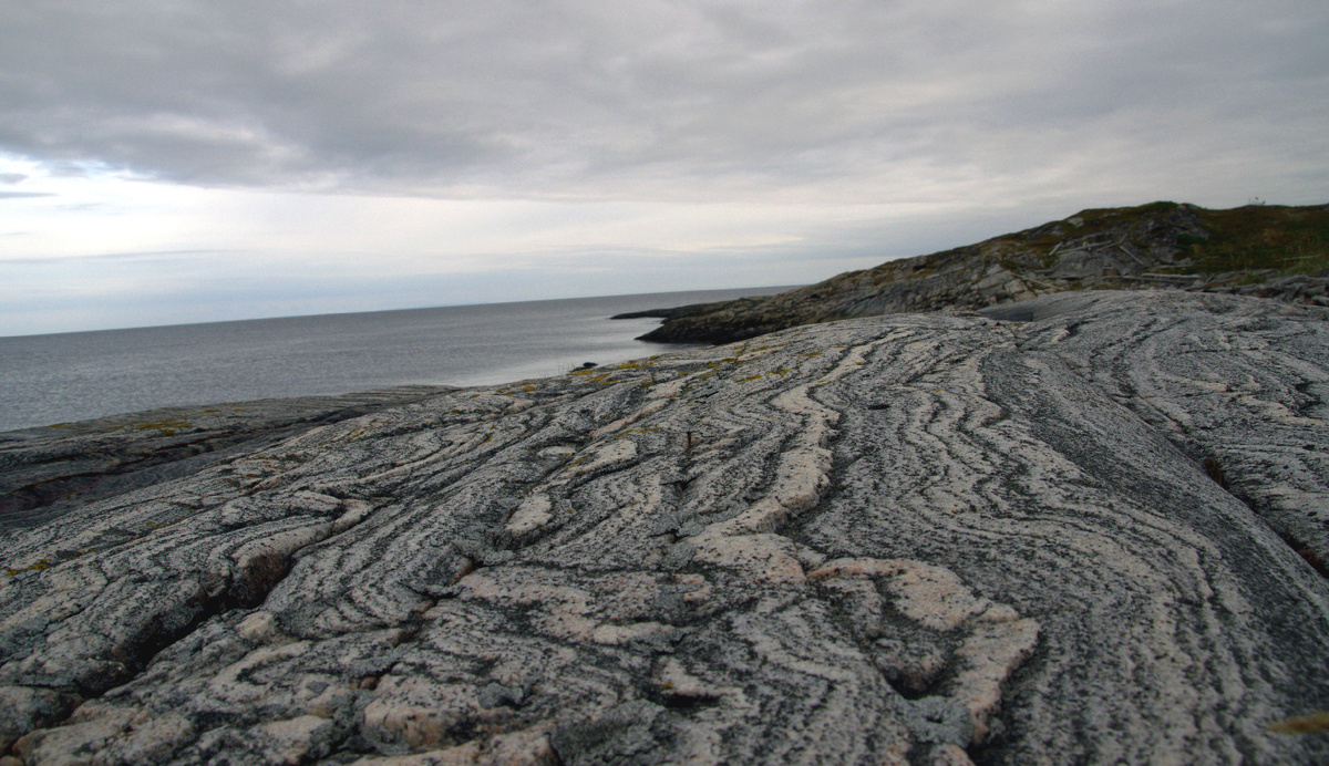  Выходы метаморфических пород на побережье Белого моря