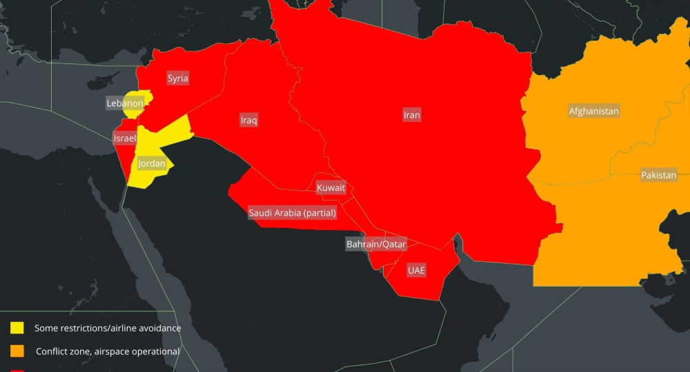 Онлайн-радар показал, как закрыто небо на Ближнем Востоке
