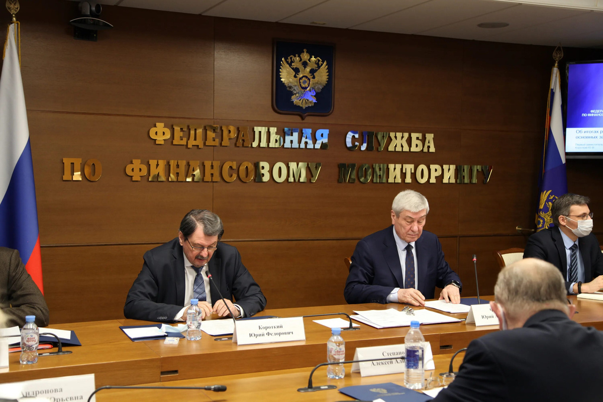 Какие операции по счёту банки считают подозрительными?