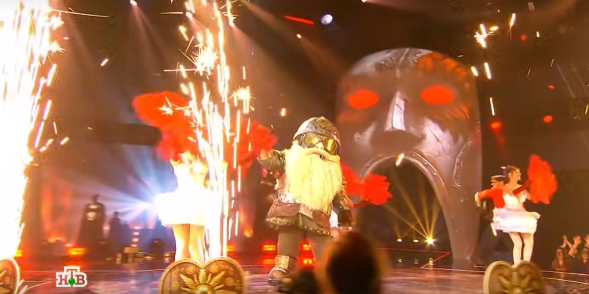 Богатырь. Кадры шоу "Маска" от 1.03.2026