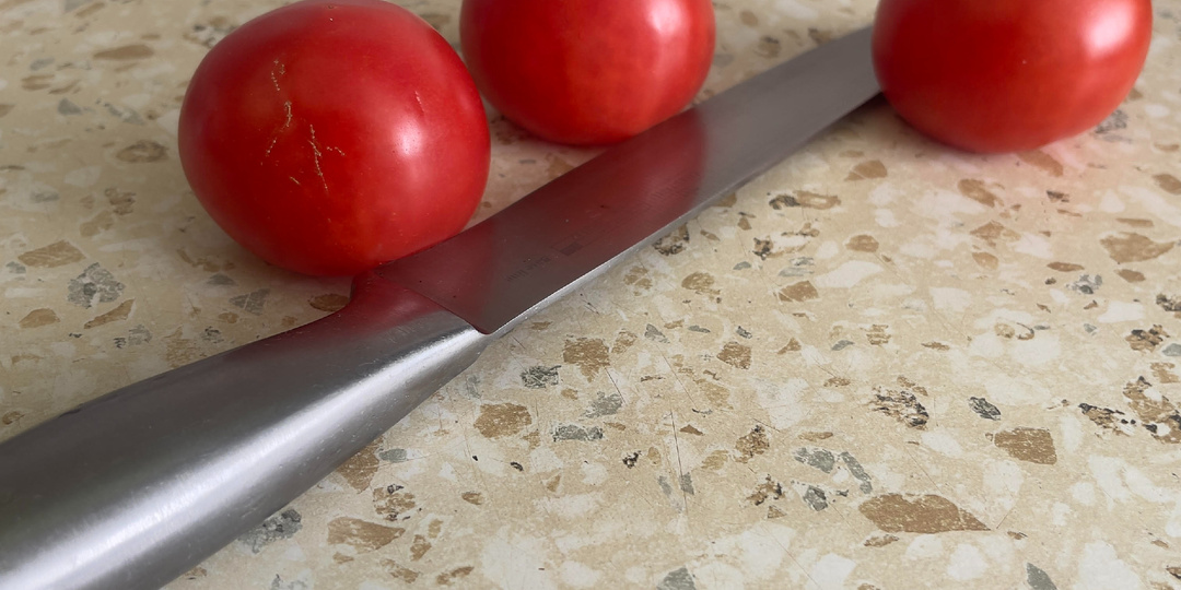 Компакт‑плита HPL: стоит ли брать и почему её выбирают для кухни