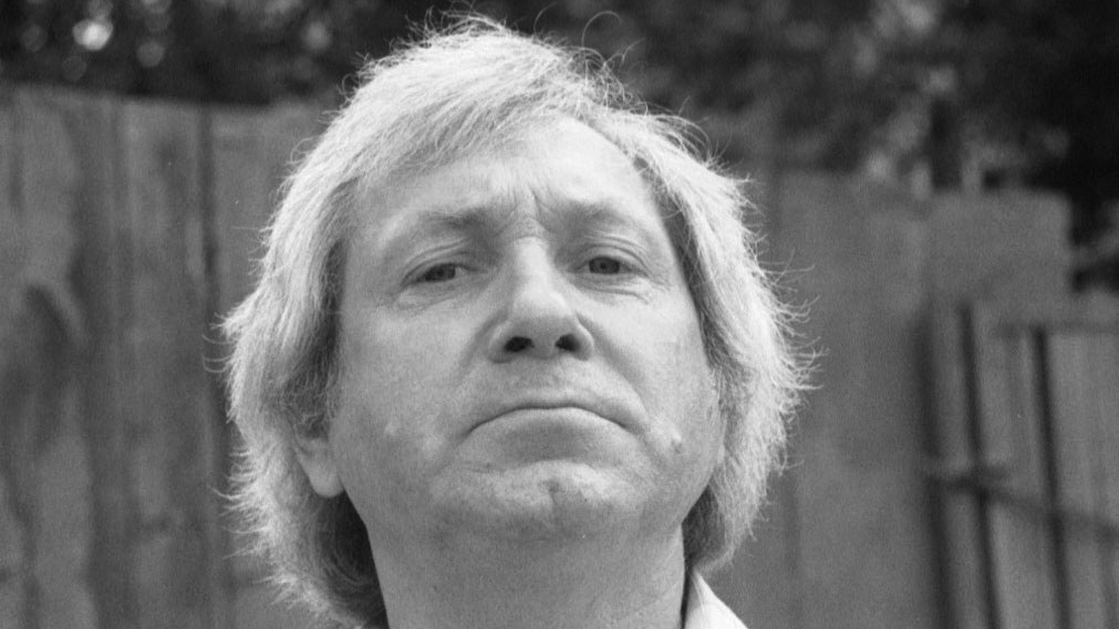    актер Александр Зиновьев