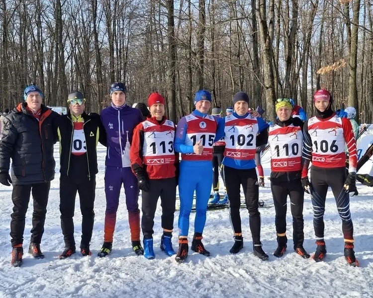    130 человек приняли участие в закрытии лыжного сезона в Курске