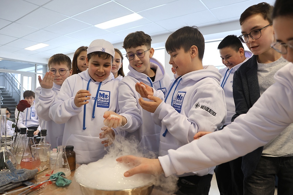     Фото: пресс-служба олимпиады по химии и химической технологии "Потомки Менделеева"