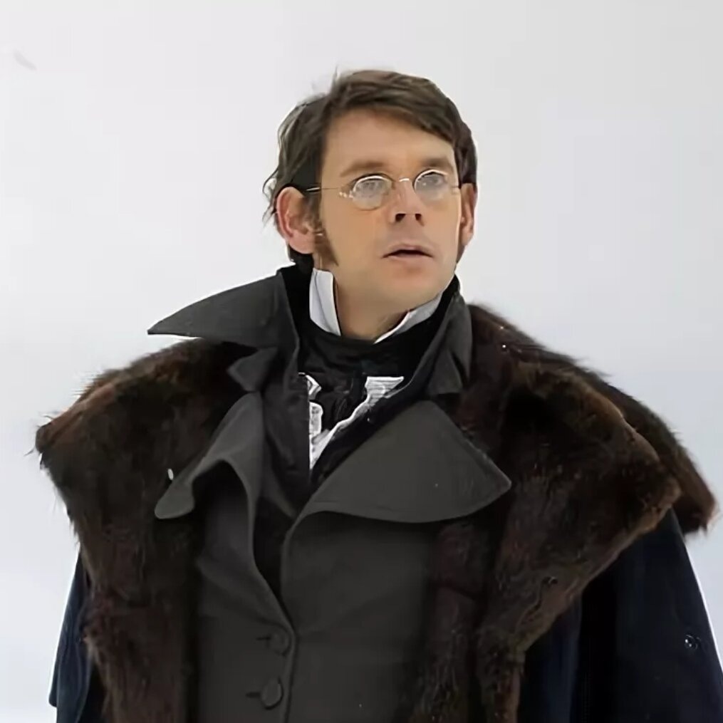 На мой взгляд лучший образ Пьера в кино - 4-х серийный фильм 2007г 