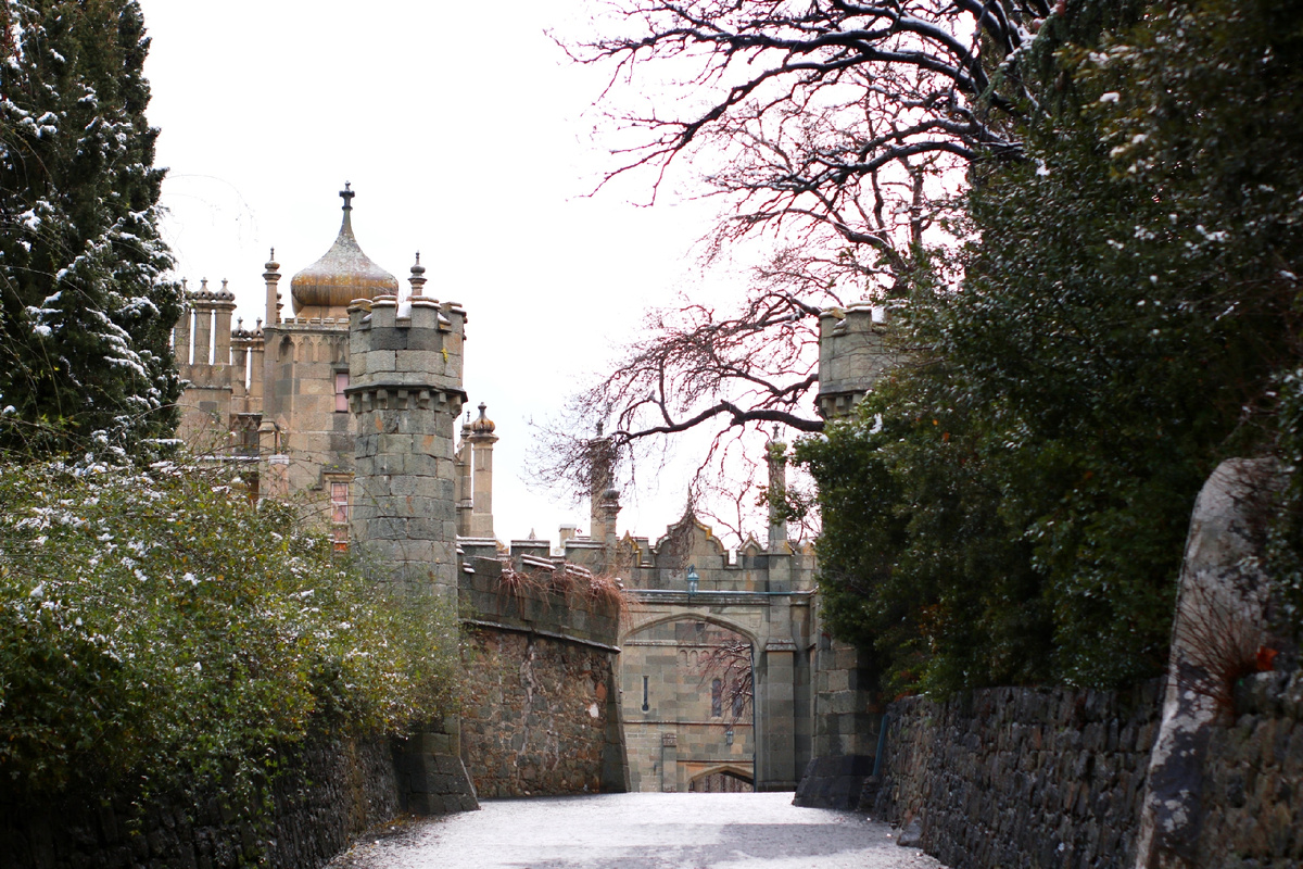 Поражает красота, величие и архитектура этого замка
