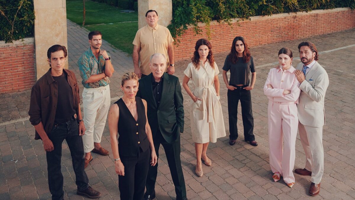 Оттенки (сериал 2025)
Matices