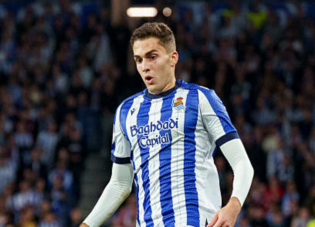     Испанский журналист оценил игру Захаряна с «Мальоркой»