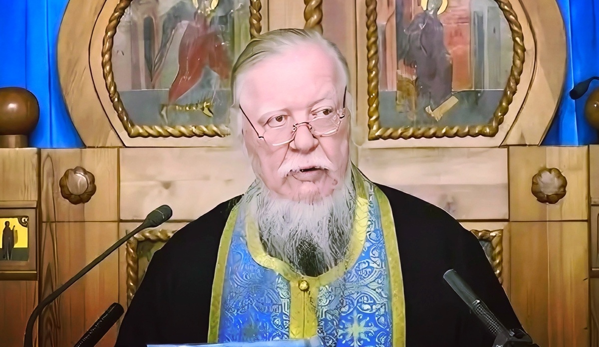 Димитрий Смирнов (07.03.1951 — 21.10.2020 гг.) — протоиерей, церковный и общественный деятель.