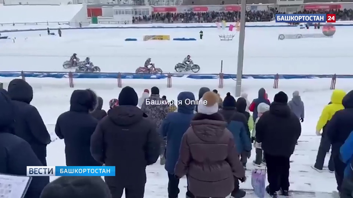    В Уфе чемпион России по мотогонкам Иван Гаврилов врезался в ограждение во время чемпионата