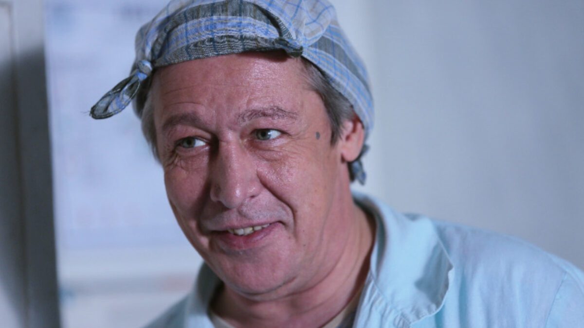 Михаил Ефремов. Кадр из фильма «Бесславные придурки»