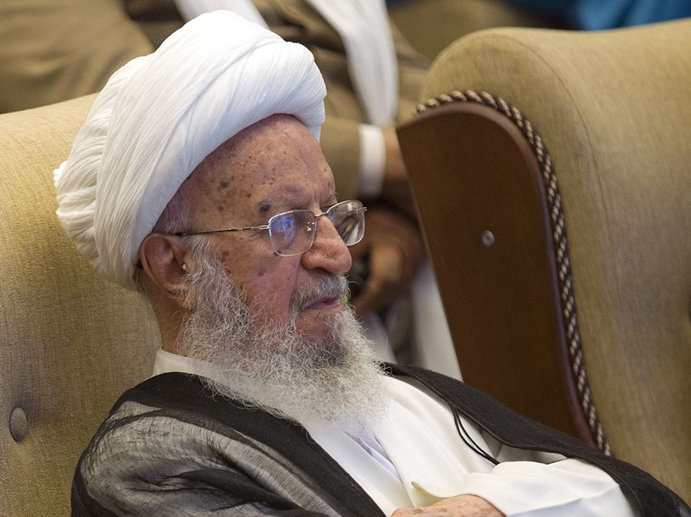     Макарем Ширази   
(сс) Mostafameraji