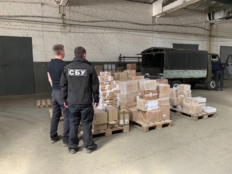    Война с буквами: СБУ закрыла онлайн-магазин за продажу русских книг