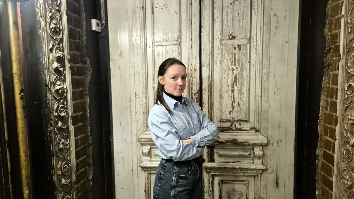 По-моему, Нижний Новгород сегодня может смело претендовать на звание столицы волжской кухни. Многие рестораны предлагают гостям традиционные блюда из локальных продуктов. Литературное кафе "Безухов" — одно из них. Его посещение станет отличным гастрономическим дополнением в путешествии по Нижнему Новгороду