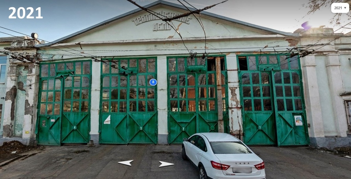 Смоманная колонна троллейбусного депо. Фото Яндекс-карты 2021.