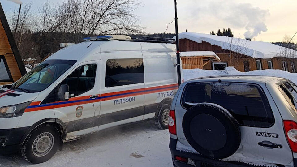     Туристы в Прикамье не дошли до места привала из-за погоды и поломки техники "112"