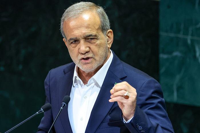 Масуд Пезешкиан. Обложка © ТАСС / Валерий Шарифулин