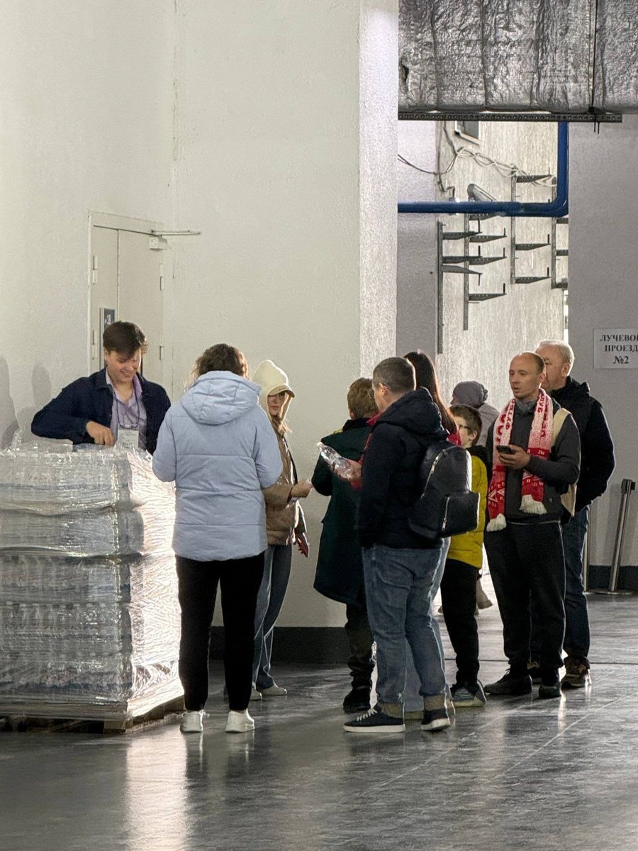 Болельщик в ожидании матча Сочи - Спартак