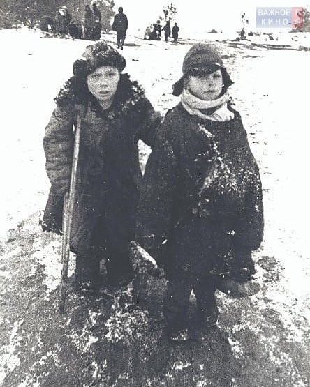  Дети, освобожденнные  советскими войсками  из концлагеря, Беларусь, 1944 г.                                                  https://vk.ru/wall-224809870_94867         источник фото