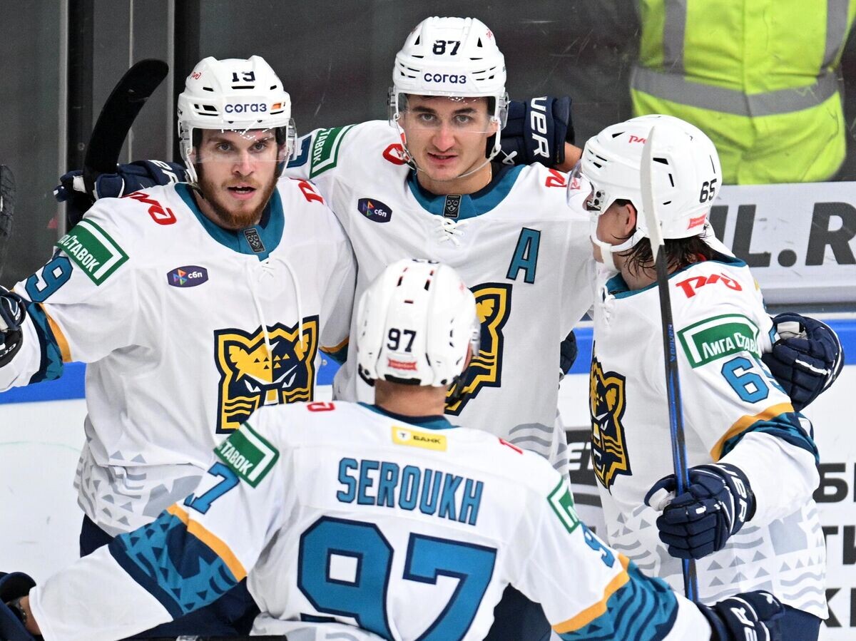    Хоккеисты "Сочи" | © РИА Новости / Максим Богодвид