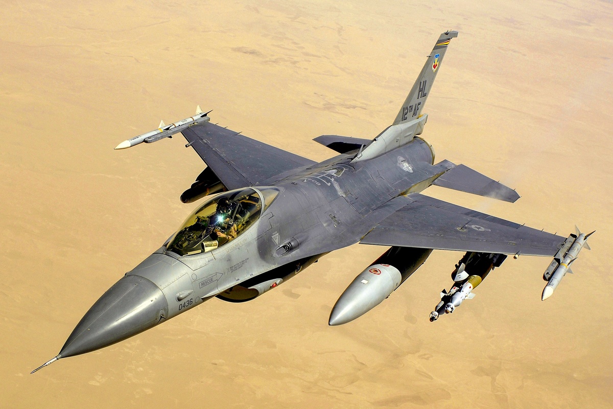    Для эффективного пуска ракет ВСУ нужны американские истребители F-16./wikipedia.org