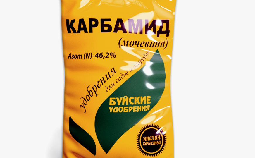 Чем кормить сад в первую очередь: разбираемся в селитре и мочевине.